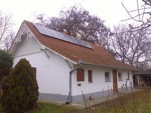 Bugacpusztaháza, 2 kW-os napelemes rendszer